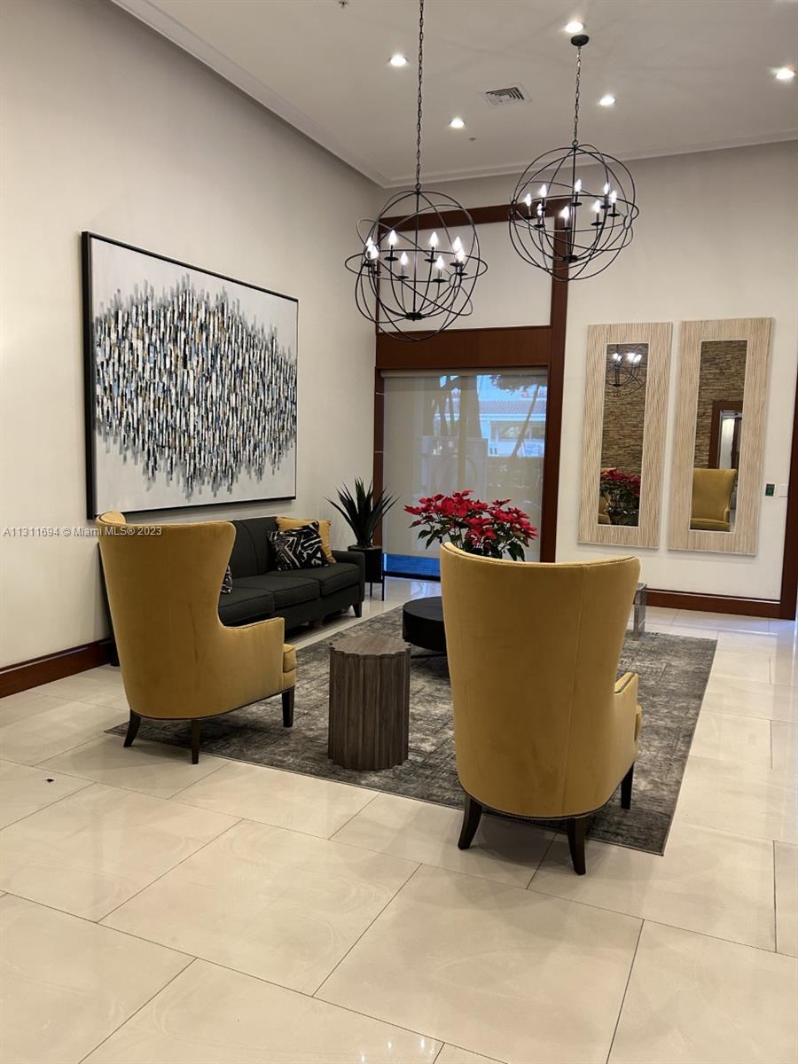 KEYSTONE VILLAS II CONDO - Residential Lease