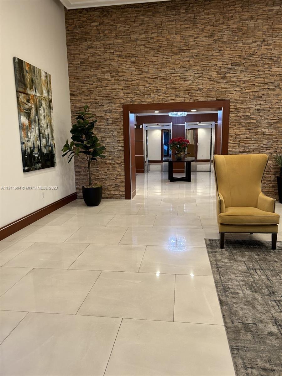 KEYSTONE VILLAS II CONDO - Residential Lease