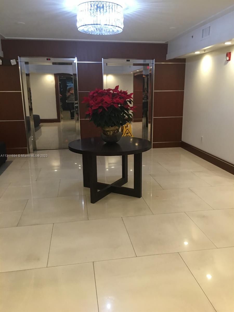 KEYSTONE VILLAS II CONDO - Residential Lease