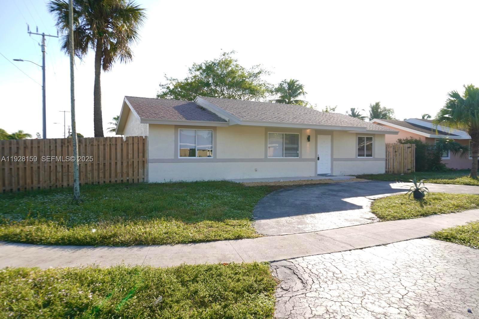 LAUDERDALE NORTH PARK SEC - Residential