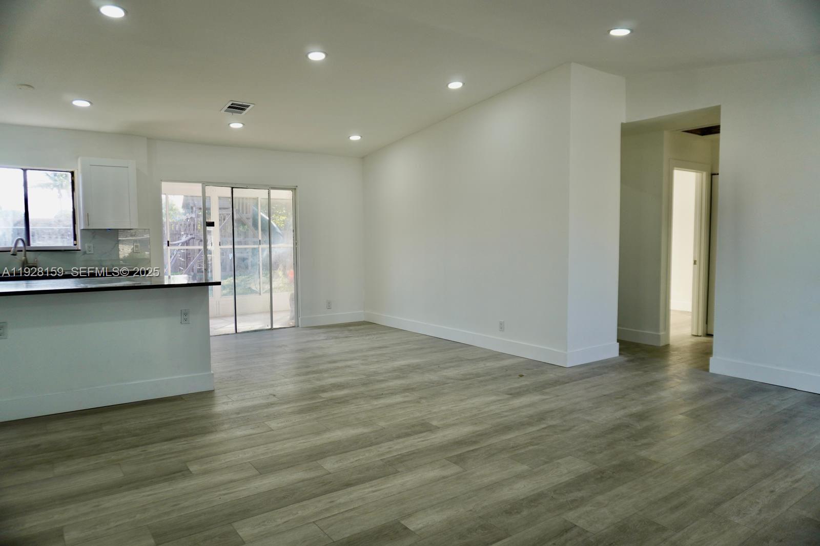 LAUDERDALE NORTH PARK SEC - Residential