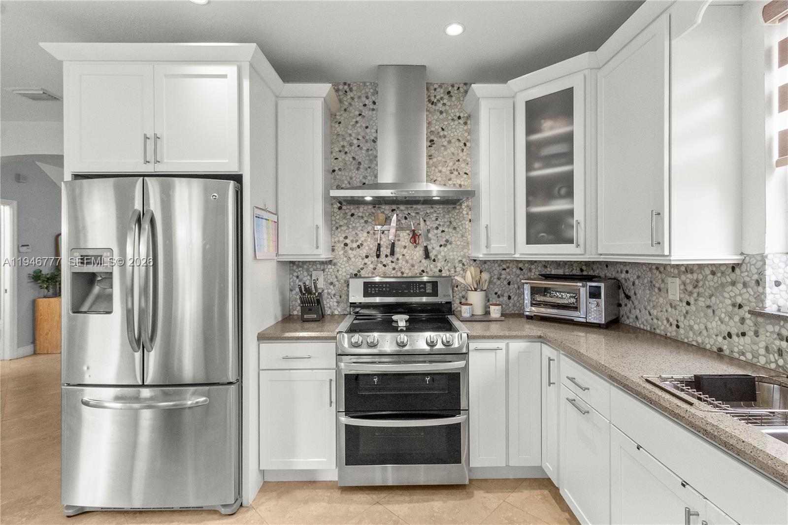 A B AT TAMIAMI TRAIL PHAS - Residential