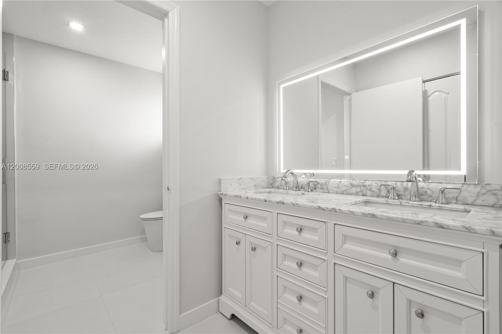 MONACO ESTATES AT KENDALL - Residential