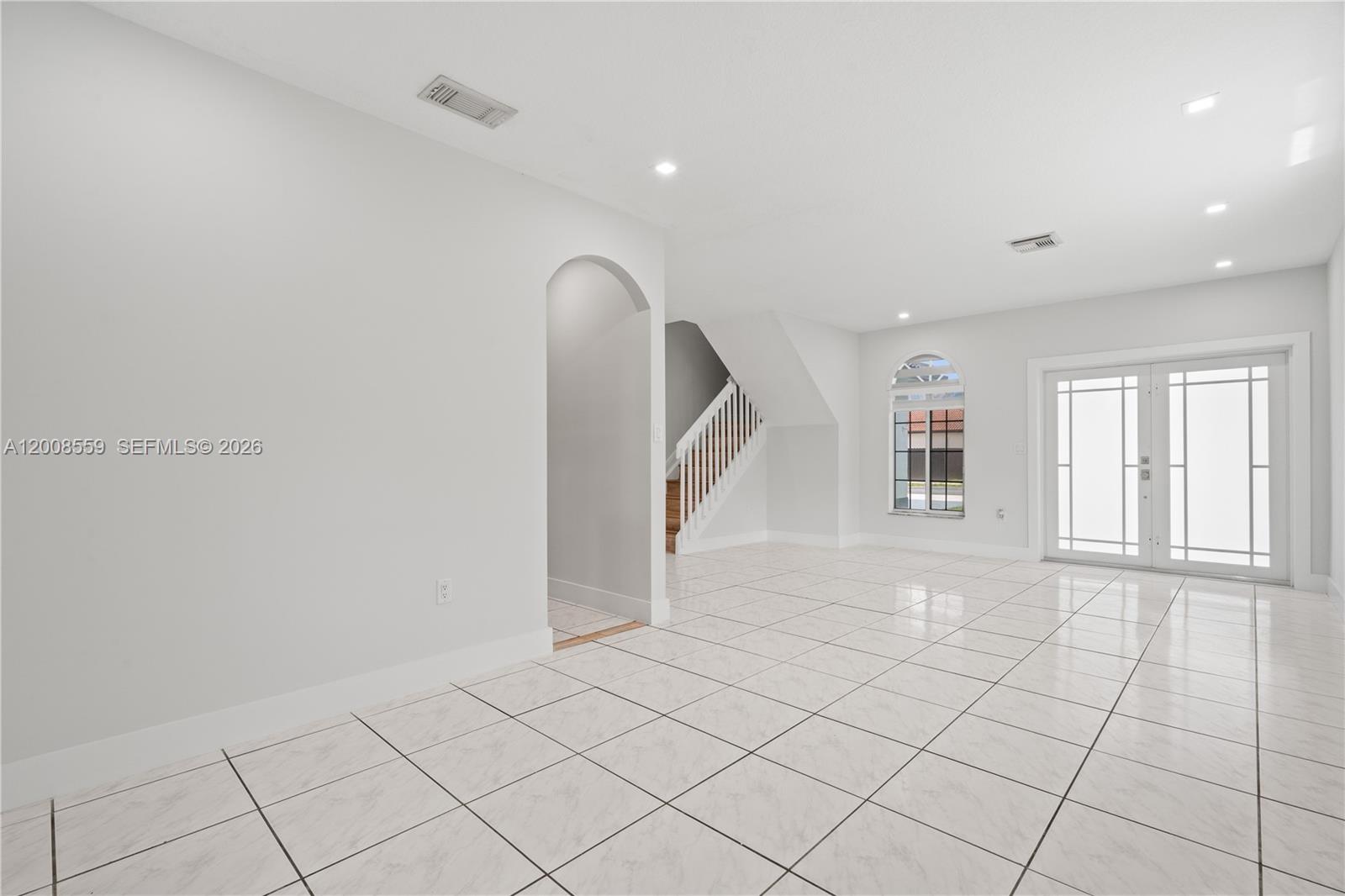 MONACO ESTATES AT KENDALL - Residential