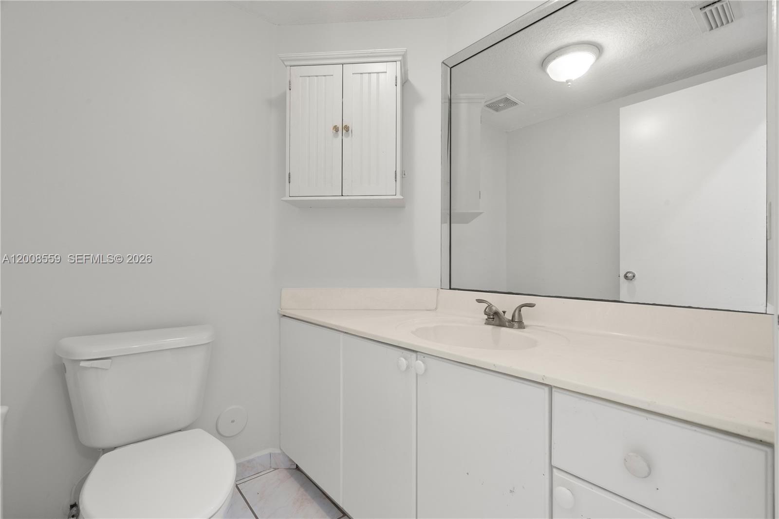 MONACO ESTATES AT KENDALL - Residential