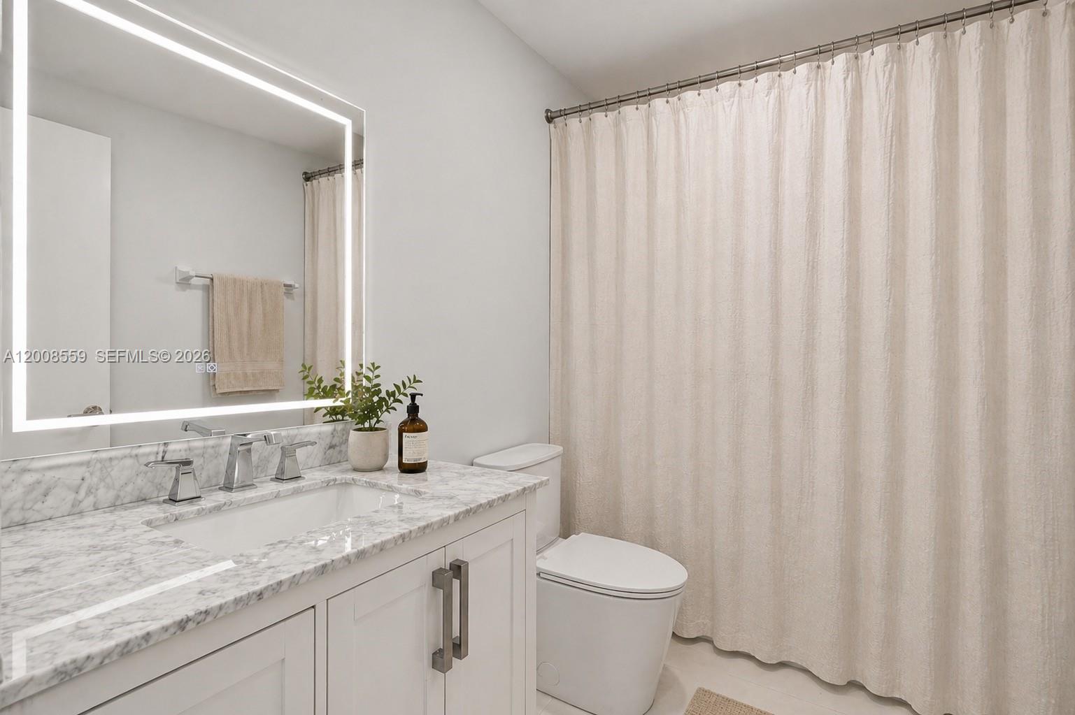 MONACO ESTATES AT KENDALL - Residential