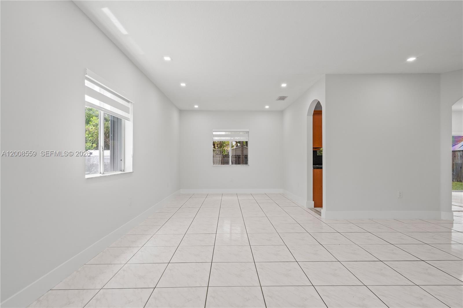 MONACO ESTATES AT KENDALL - Residential