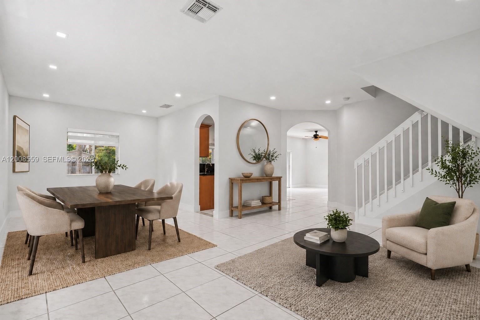 MONACO ESTATES AT KENDALL - Residential