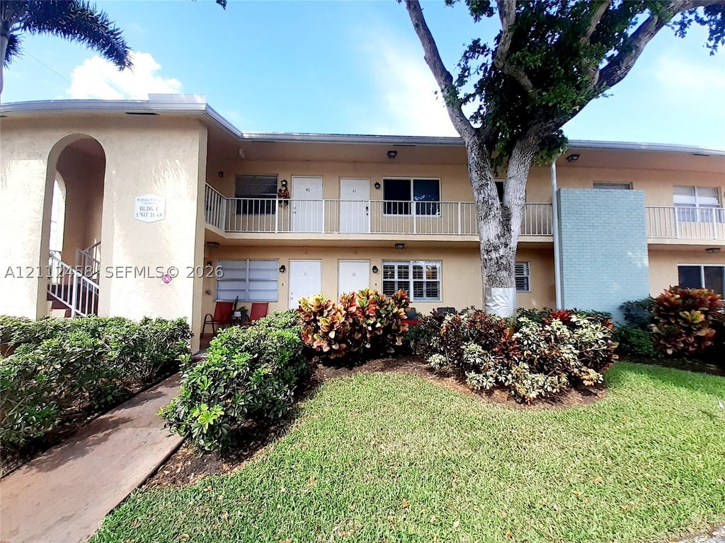 Photo of 2607 NE 8th Ave #32, Wilton Manors, FL 33334 (MLS # A12112458)