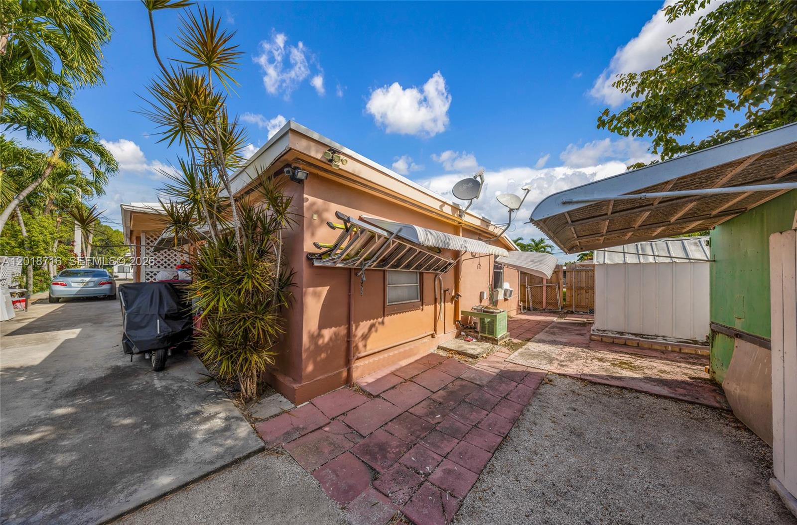 RIVERSIDE MANOR - Residential Income
