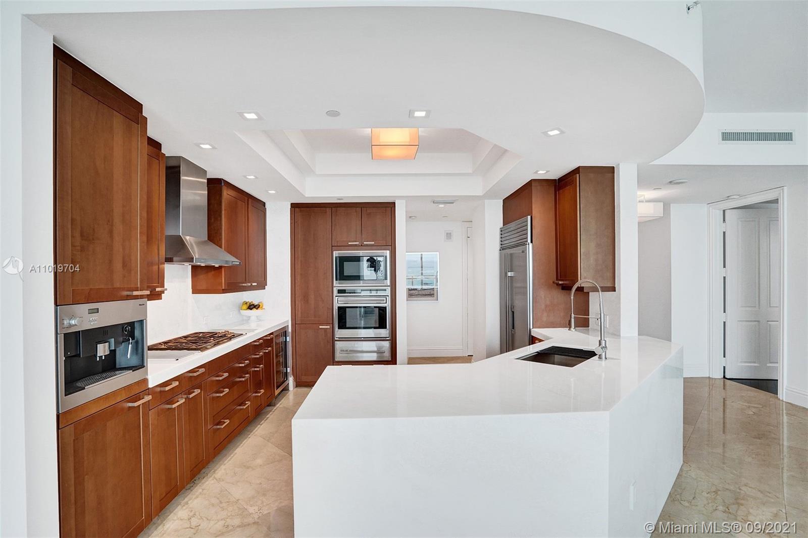 10295 COLLINS AVE RESDNTA - Residential