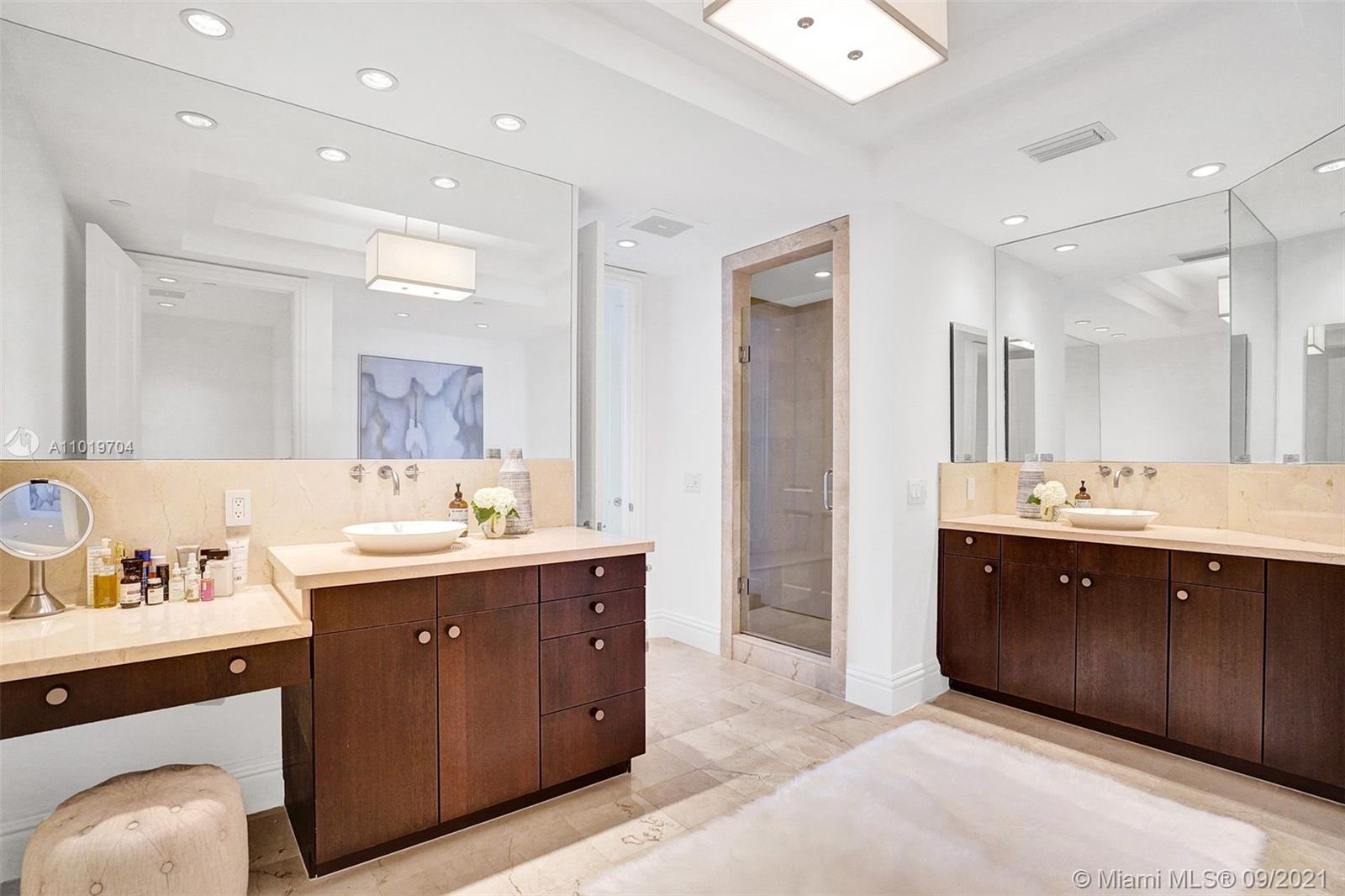 10295 COLLINS AVE RESDNTA - Residential