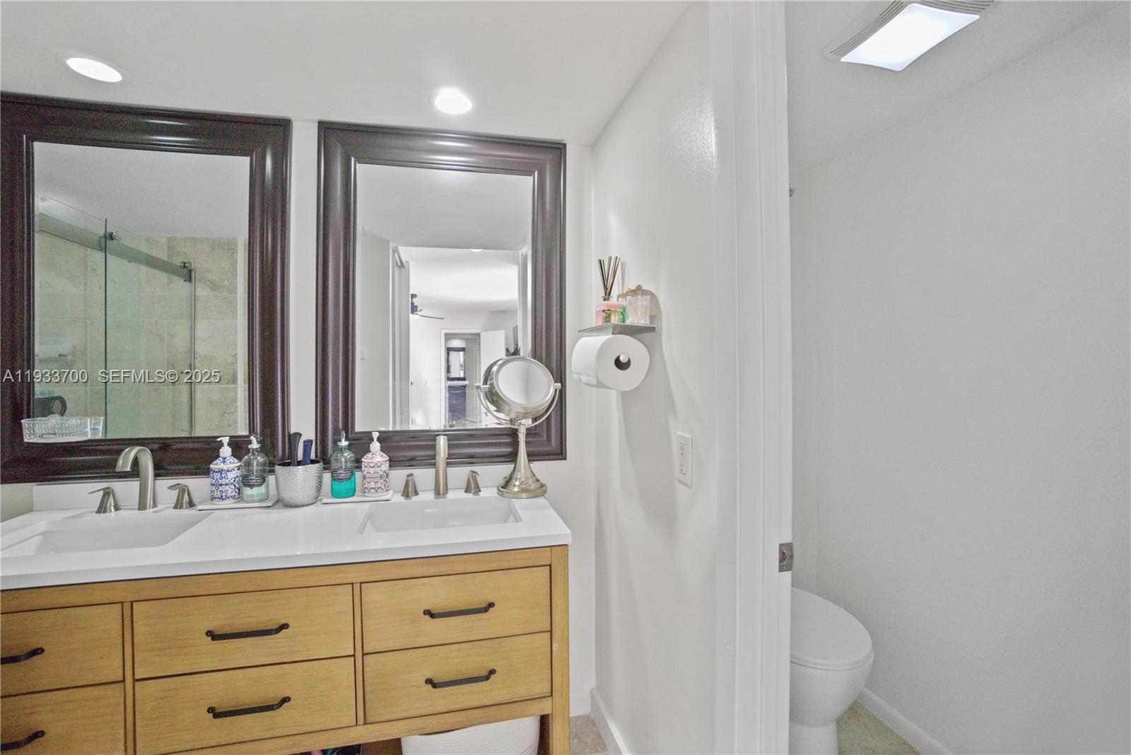 GLENWOOD TWNHS - Residential