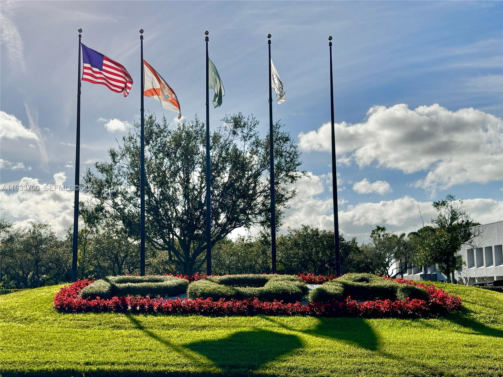 GLENWOOD TWNHS - Residential