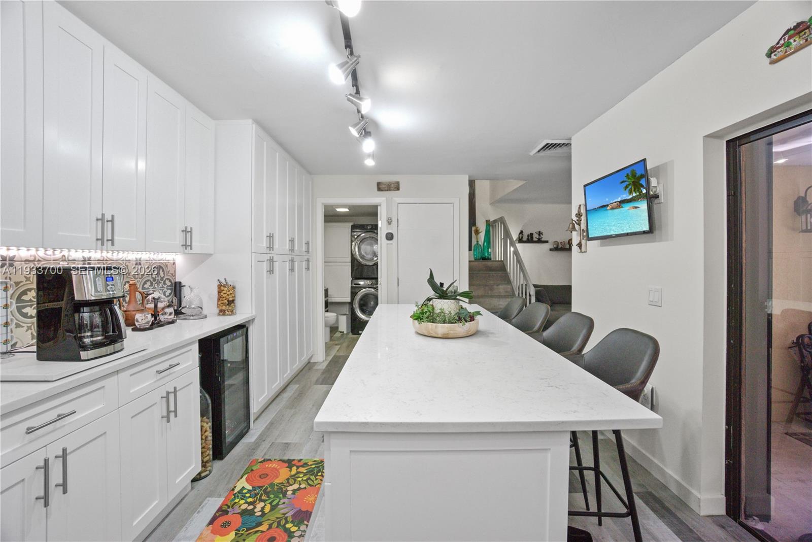 GLENWOOD TWNHS - Residential