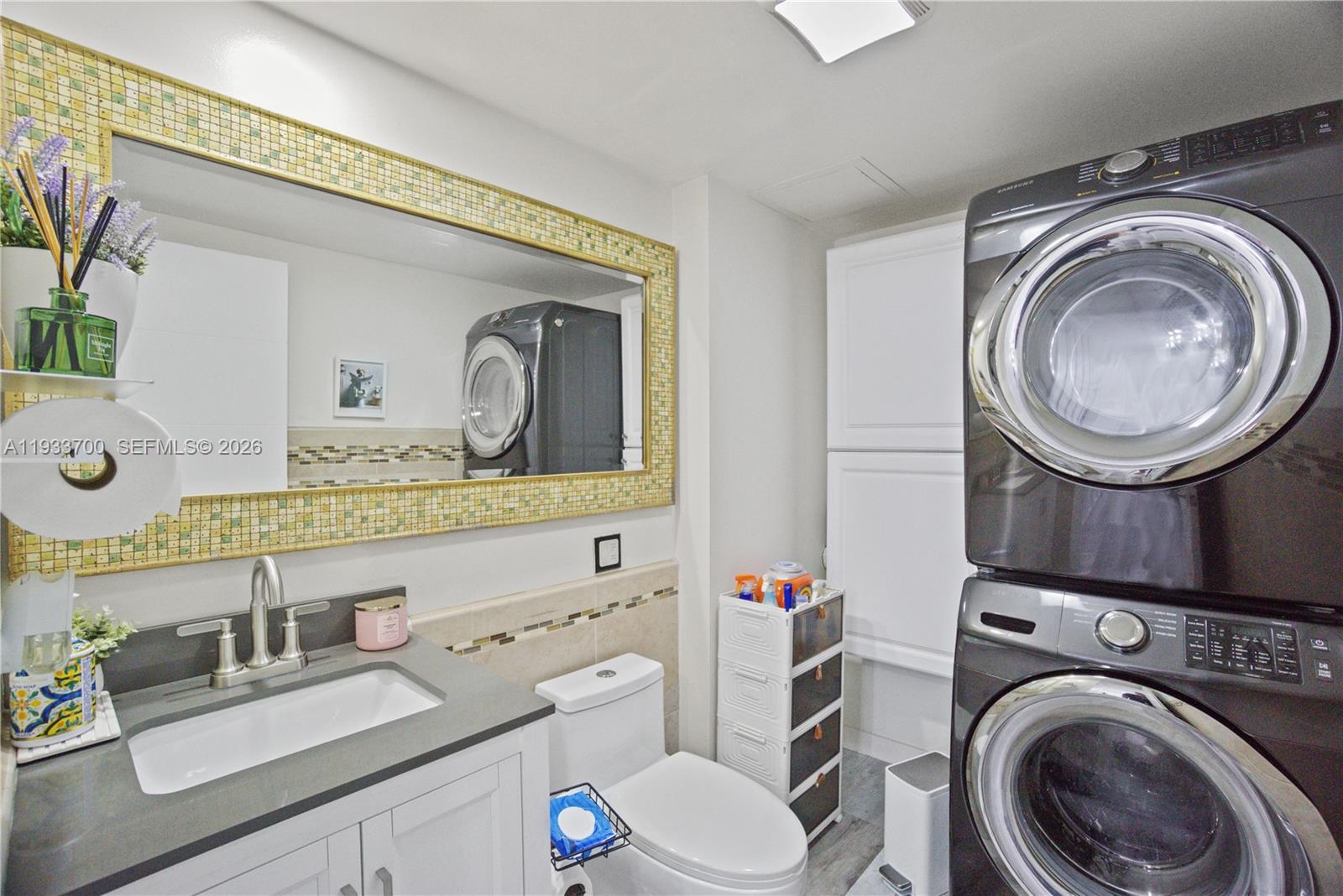 GLENWOOD TWNHS - Residential