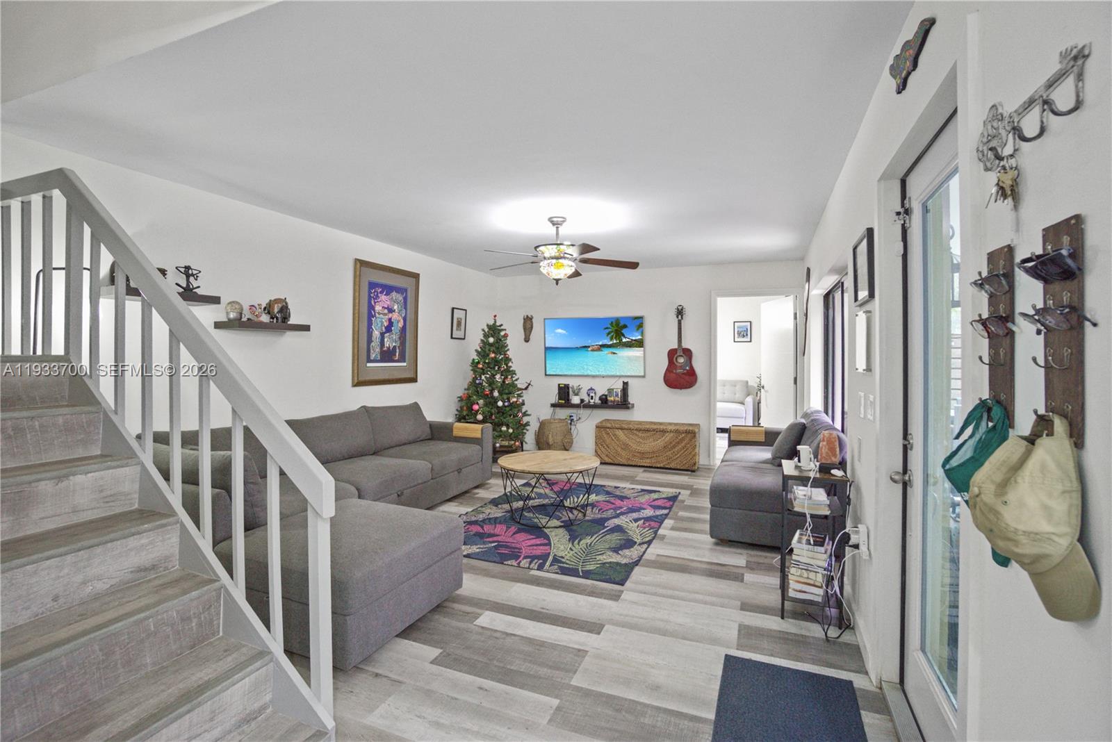 GLENWOOD TWNHS - Residential