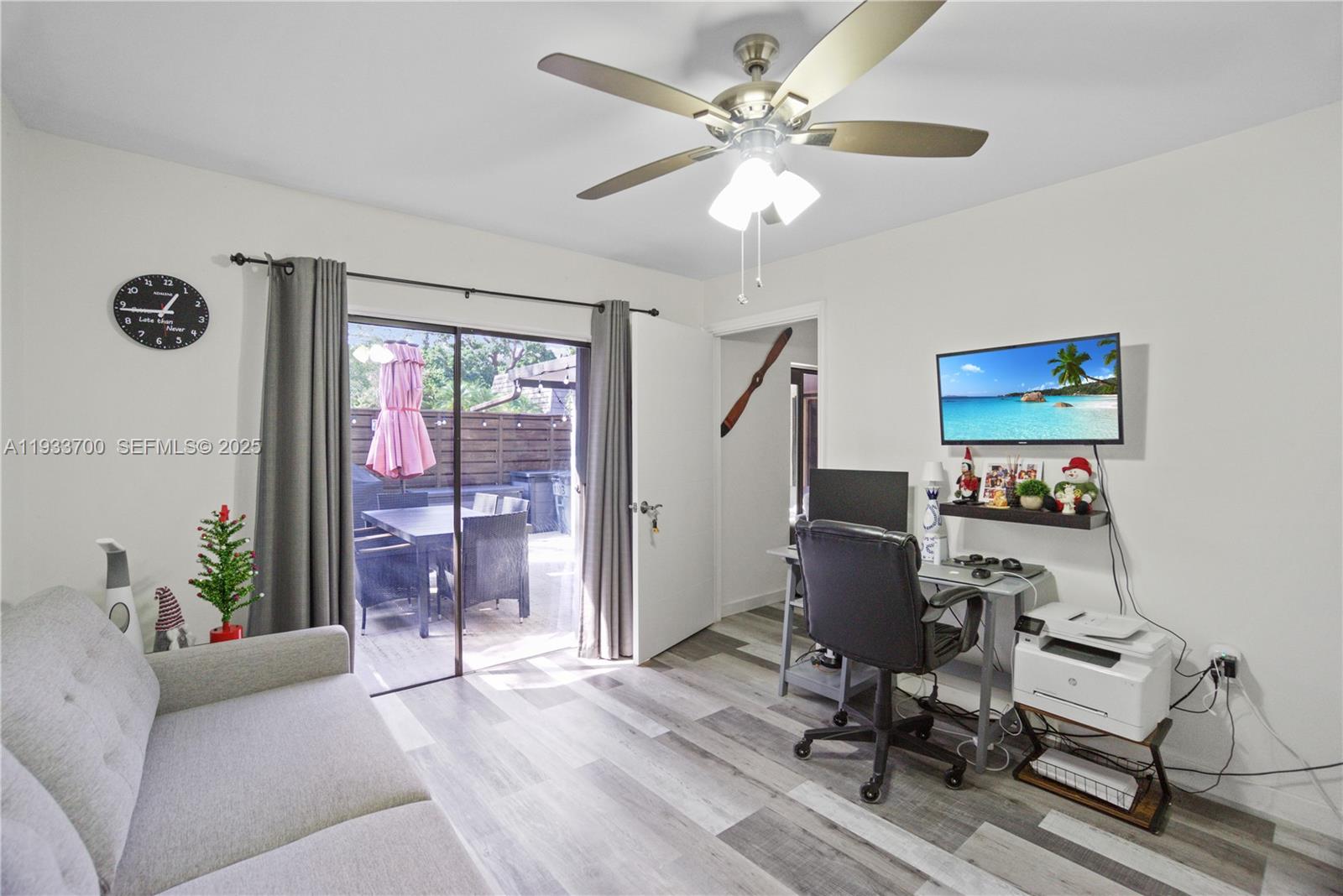 GLENWOOD TWNHS - Residential