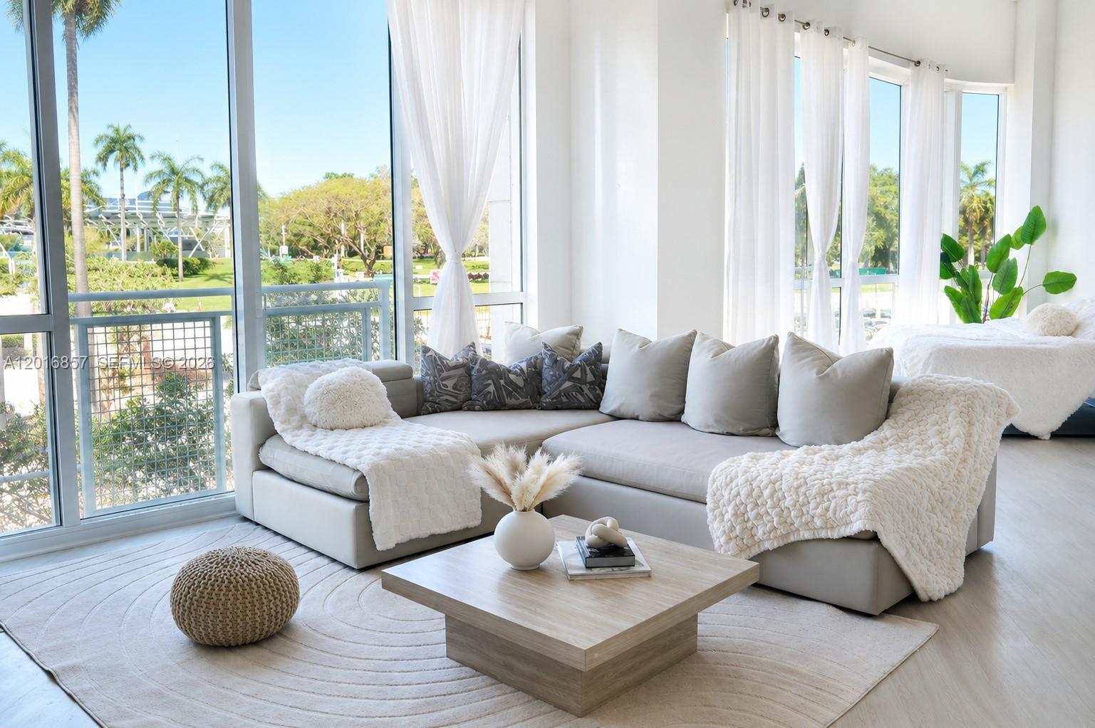 VIZCAYNE SOUTH CONDO - Residential Lease