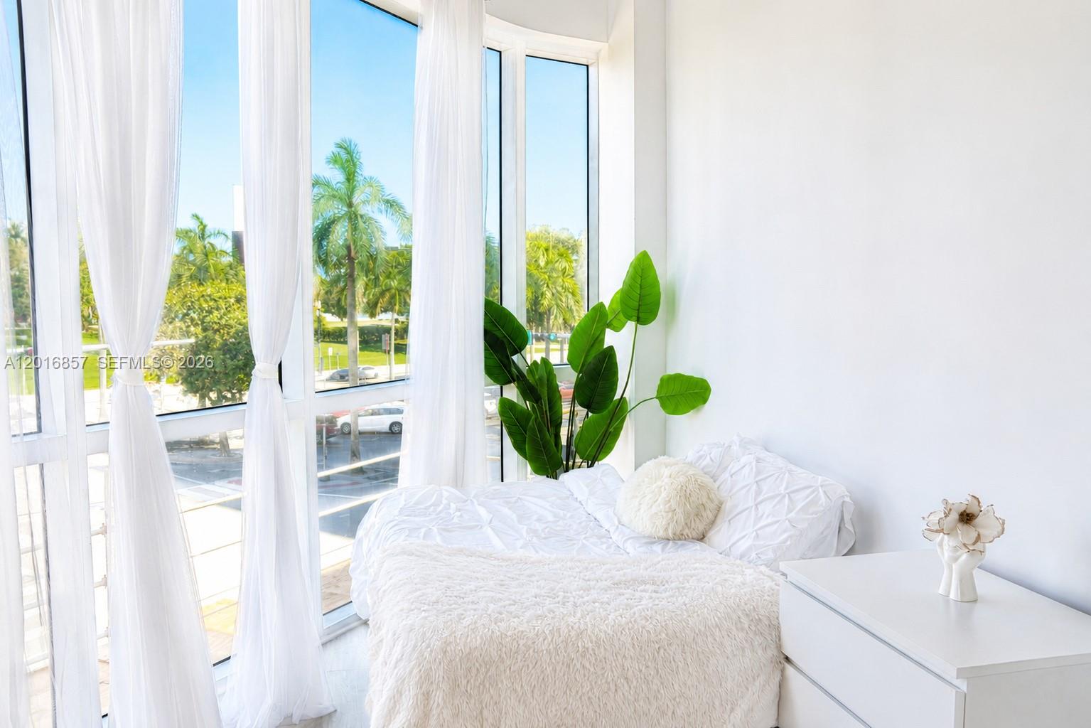 VIZCAYNE SOUTH CONDO - Residential Lease