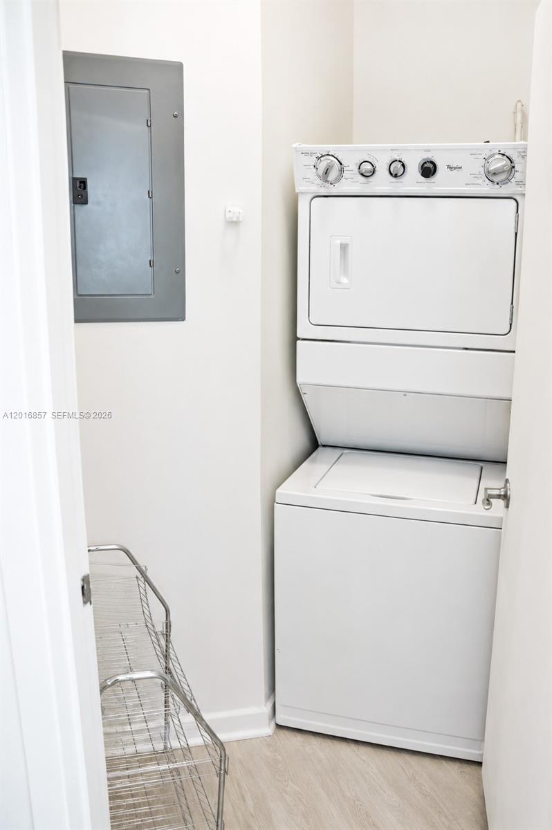 VIZCAYNE SOUTH CONDO - Residential Lease