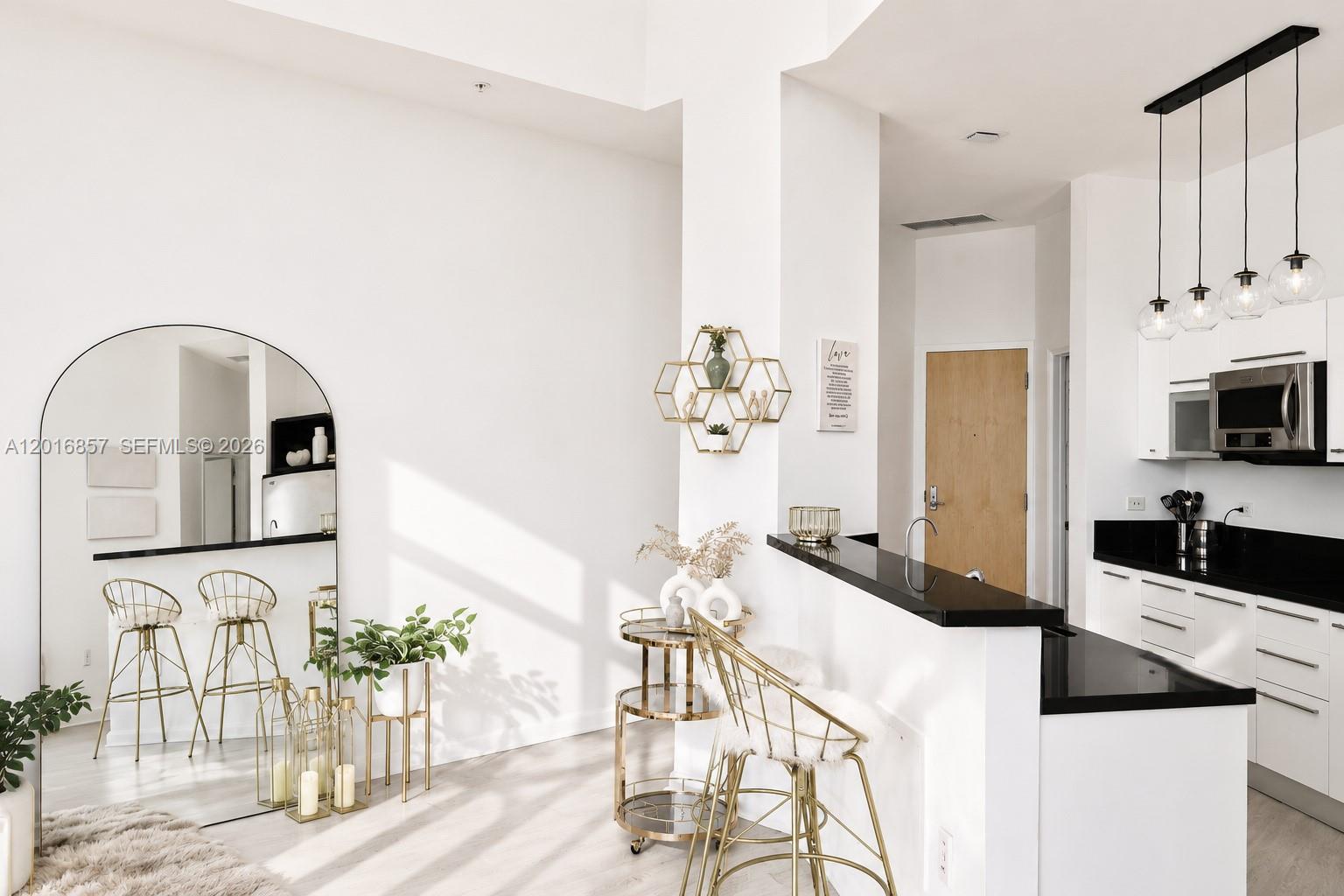 VIZCAYNE SOUTH CONDO - Residential Lease