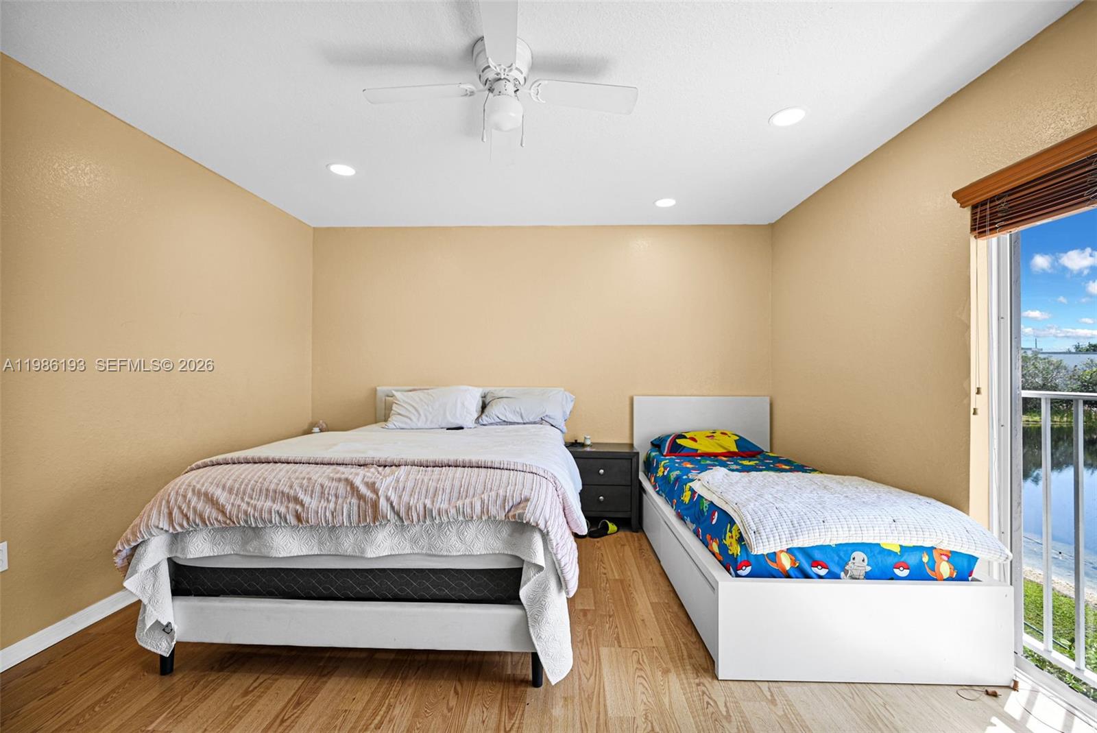 DORAL GRAND CONDO - Residential