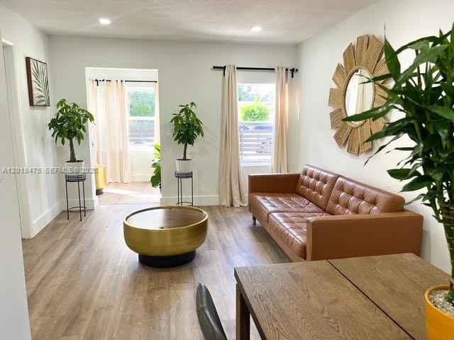 BOWLING GREEN EXTENSION - Residential Income