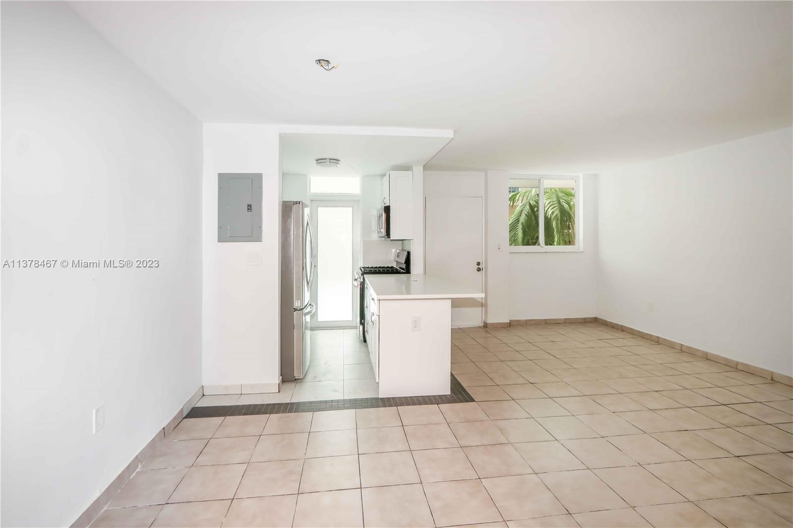 921 JEFFERSON AVE CONDO - Residential Lease