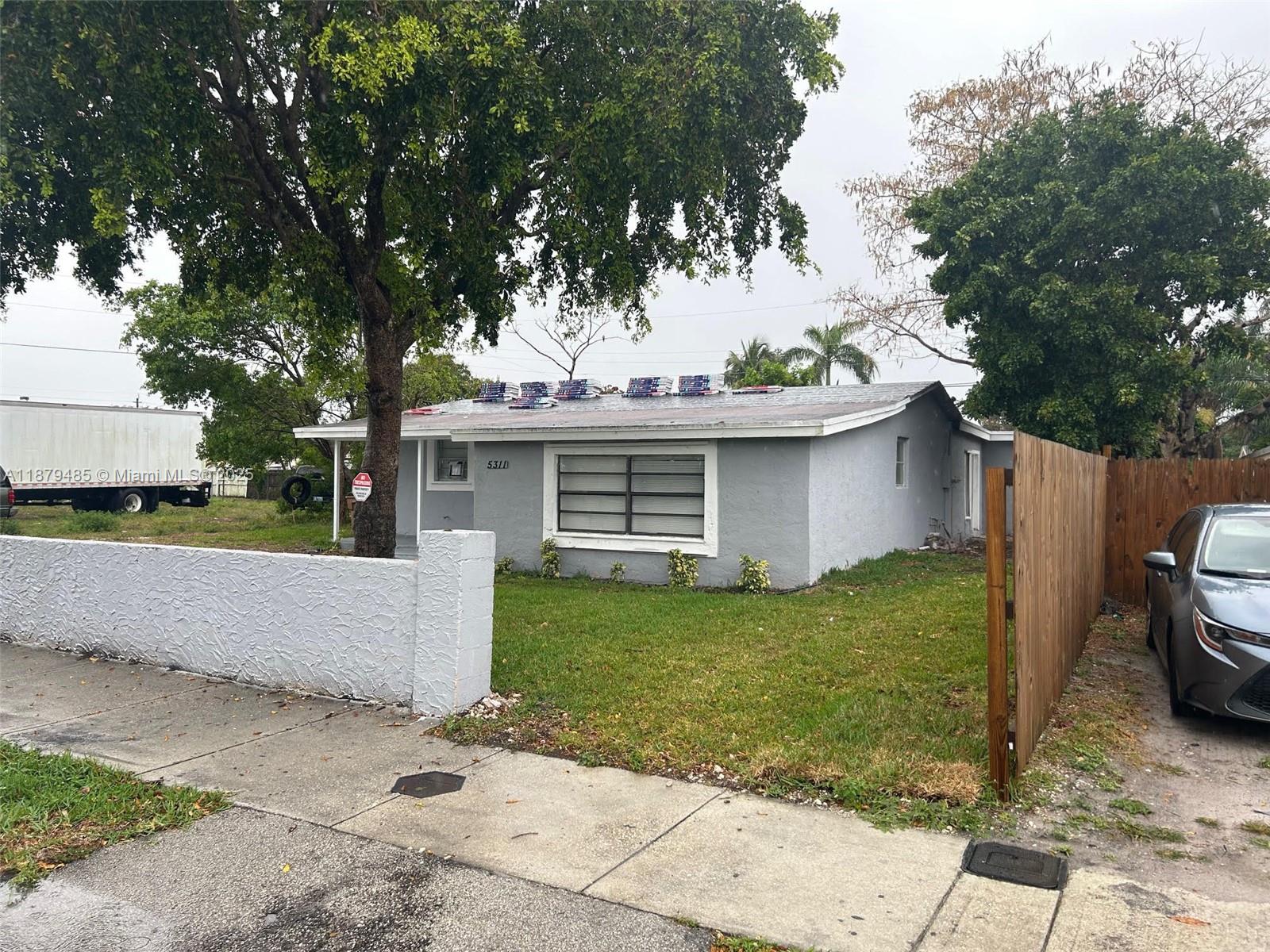 5311 NE 10th Ave