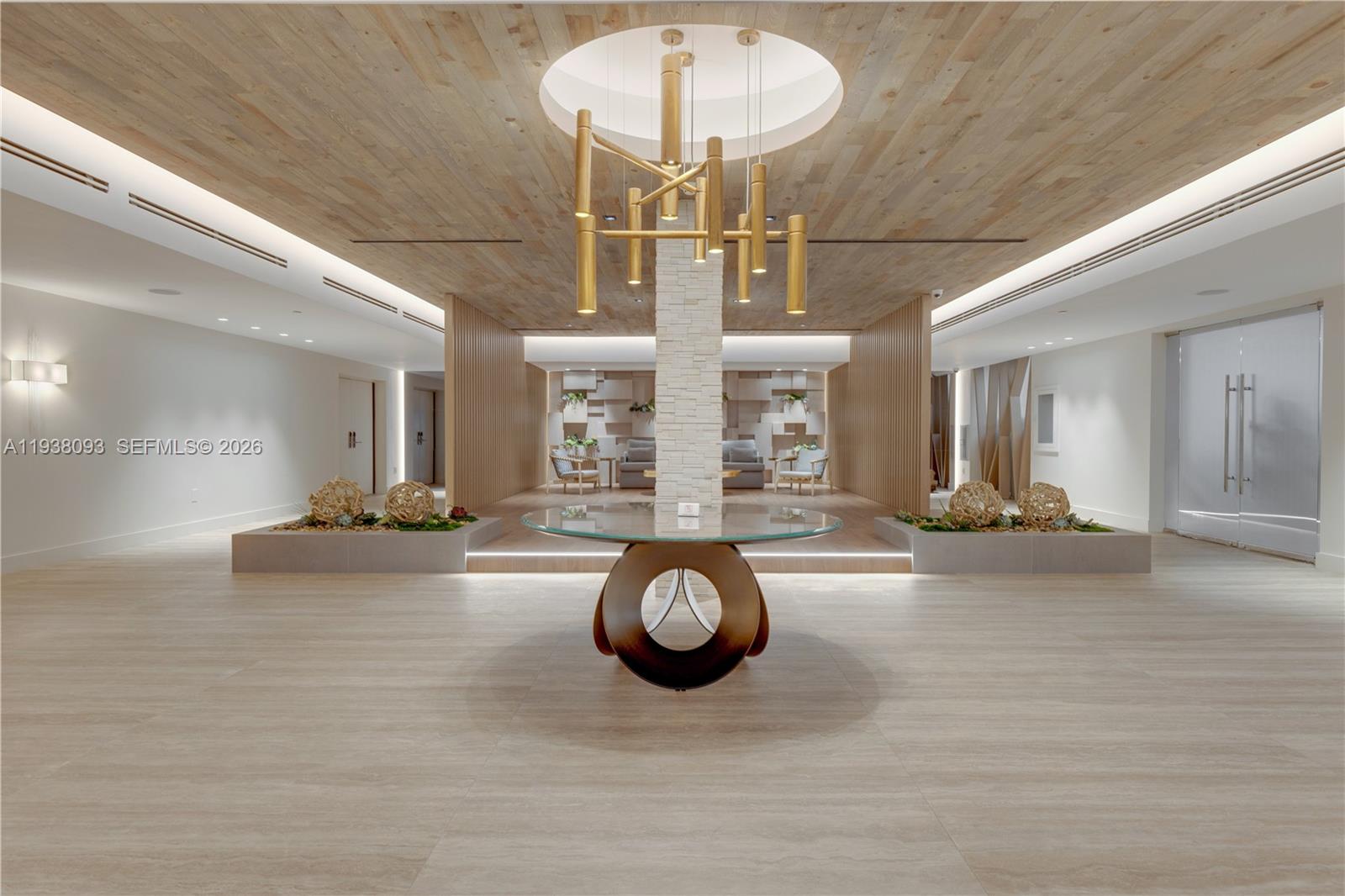 RONEY PALACE CONDO - Residential