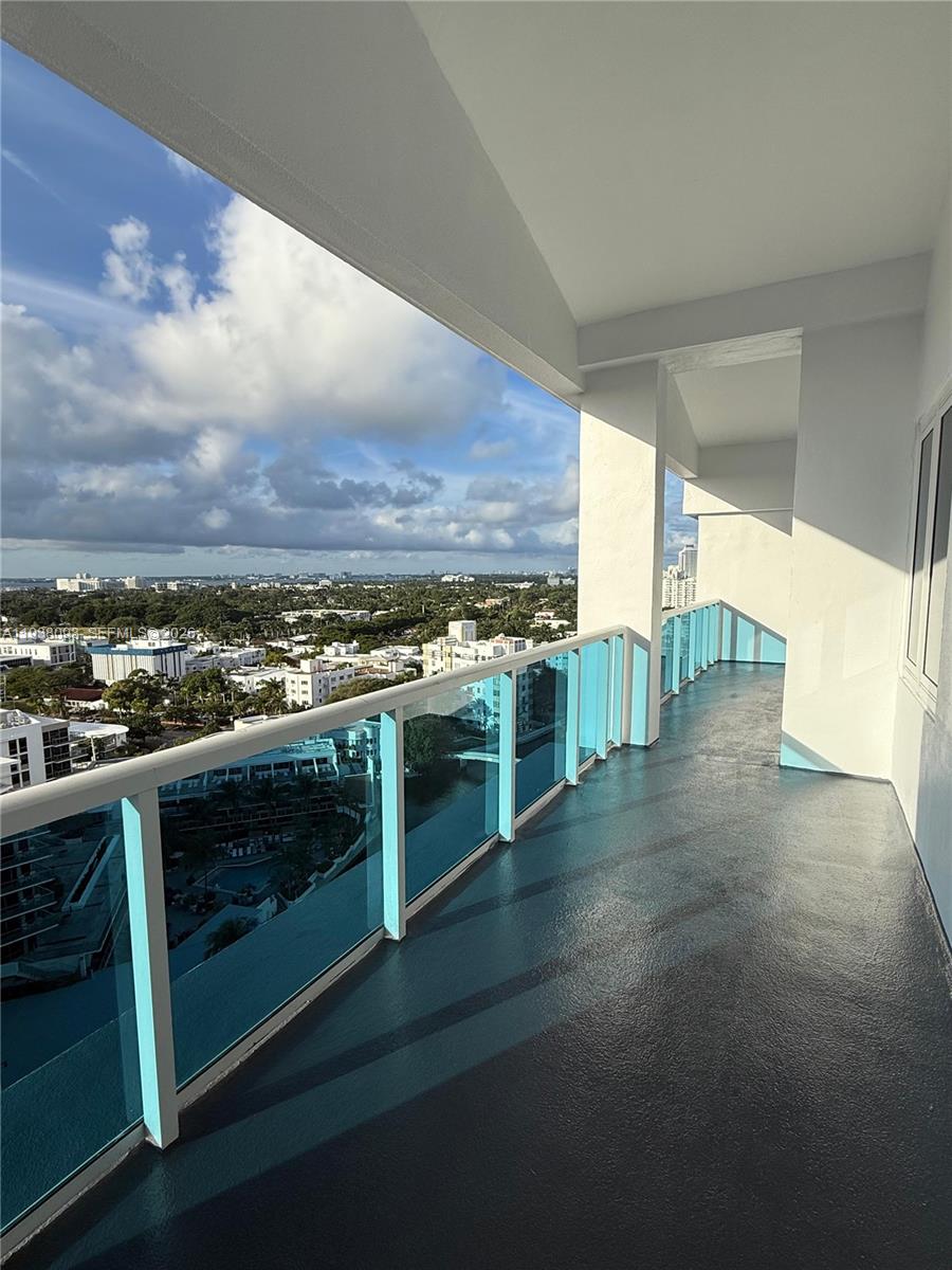 RONEY PALACE CONDO - Residential