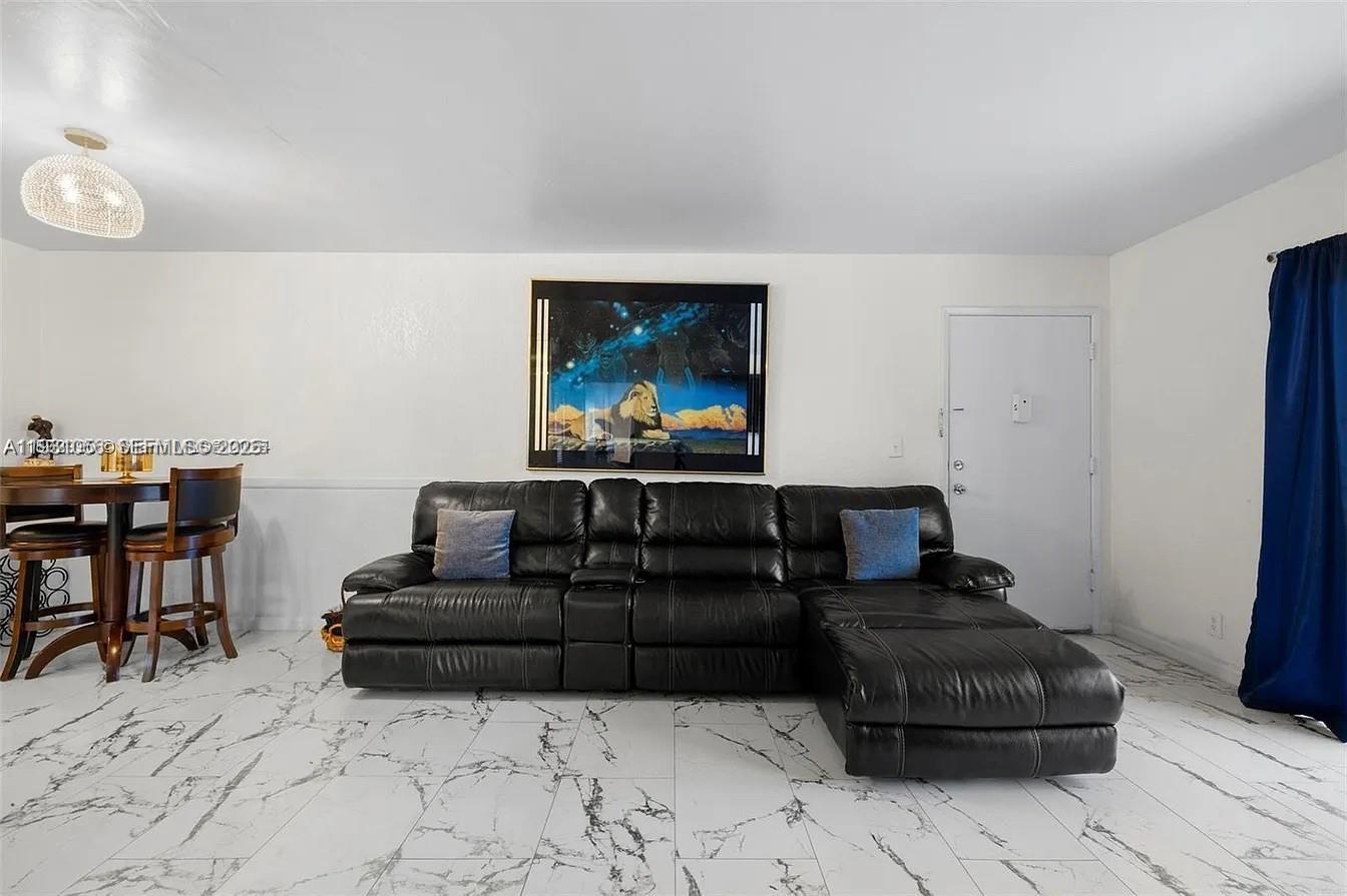 MAJESTIC GARDENS CONDOMIN - Residential Lease