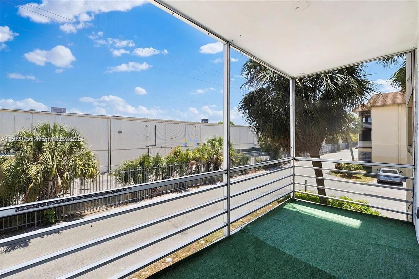 MAJESTIC GARDENS CONDOMIN - Residential Lease