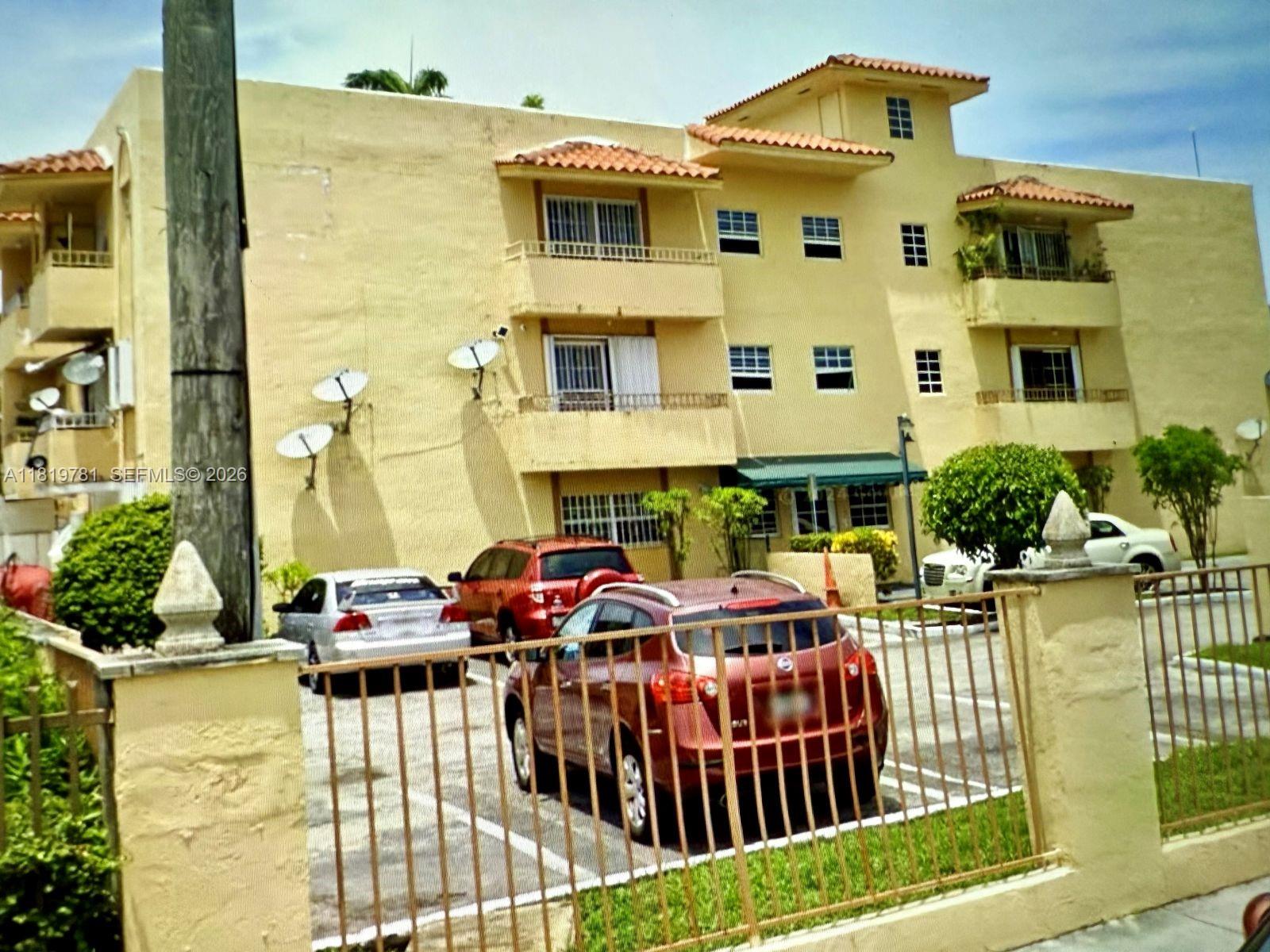 CENTER PEQUENA HABANA CON - Residential