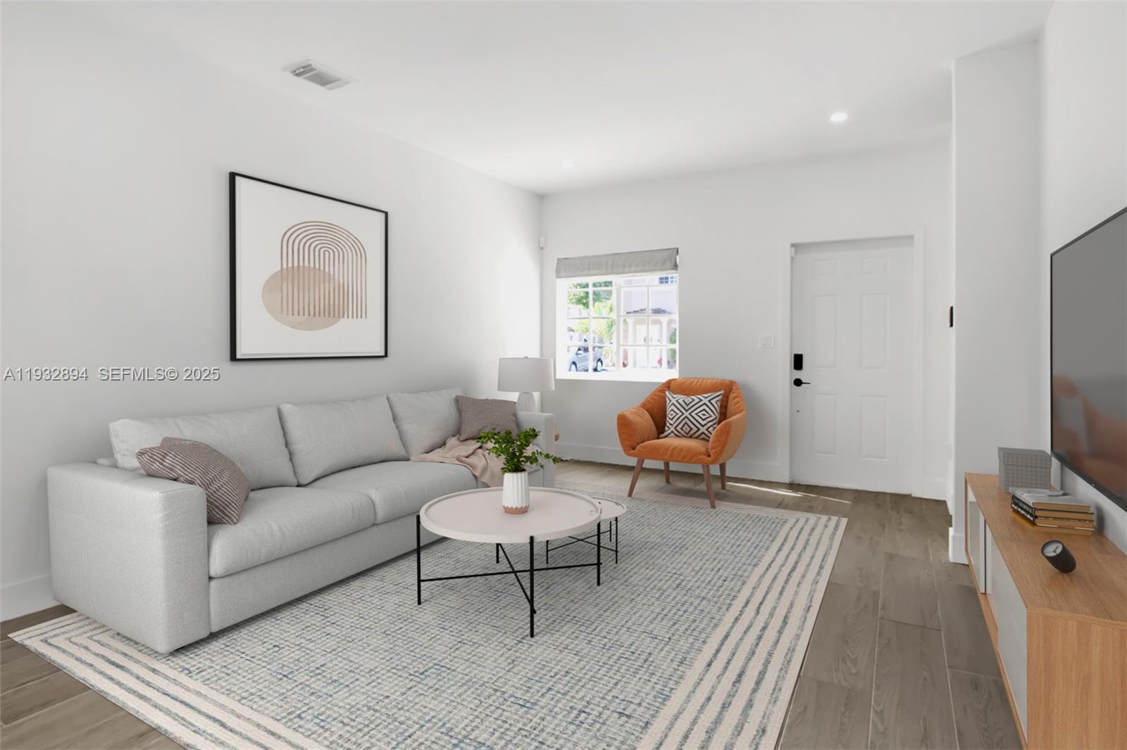 CAZADORES COVE - Residential Lease