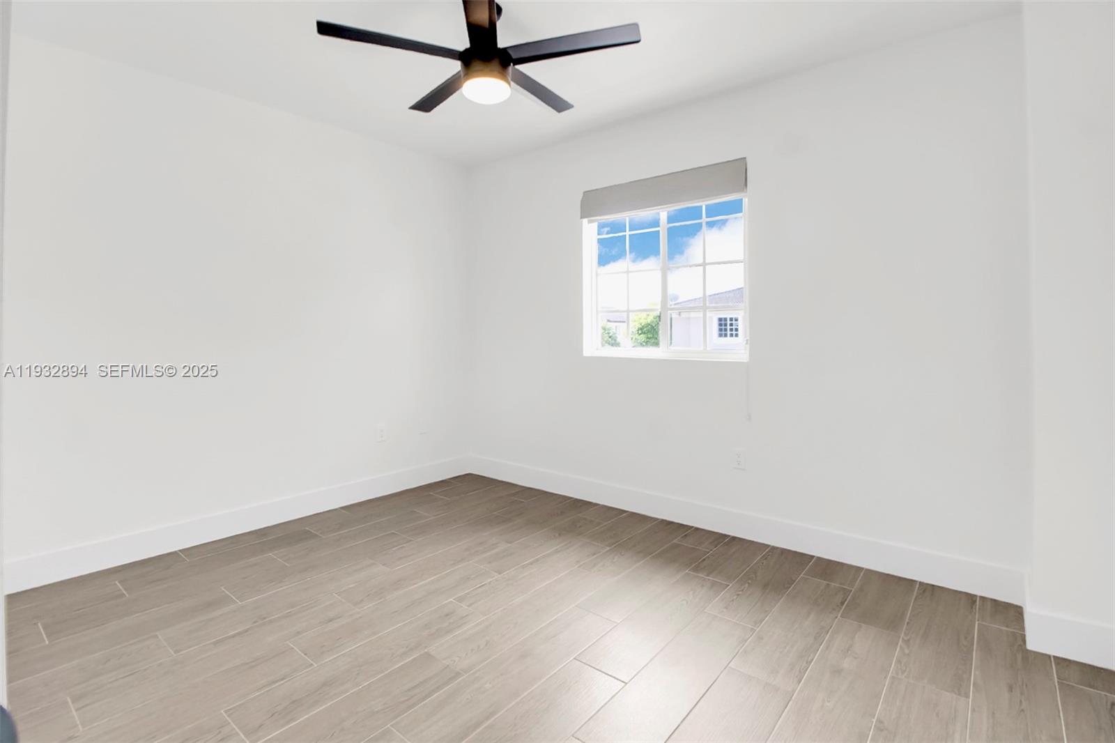 CAZADORES COVE - Residential Lease