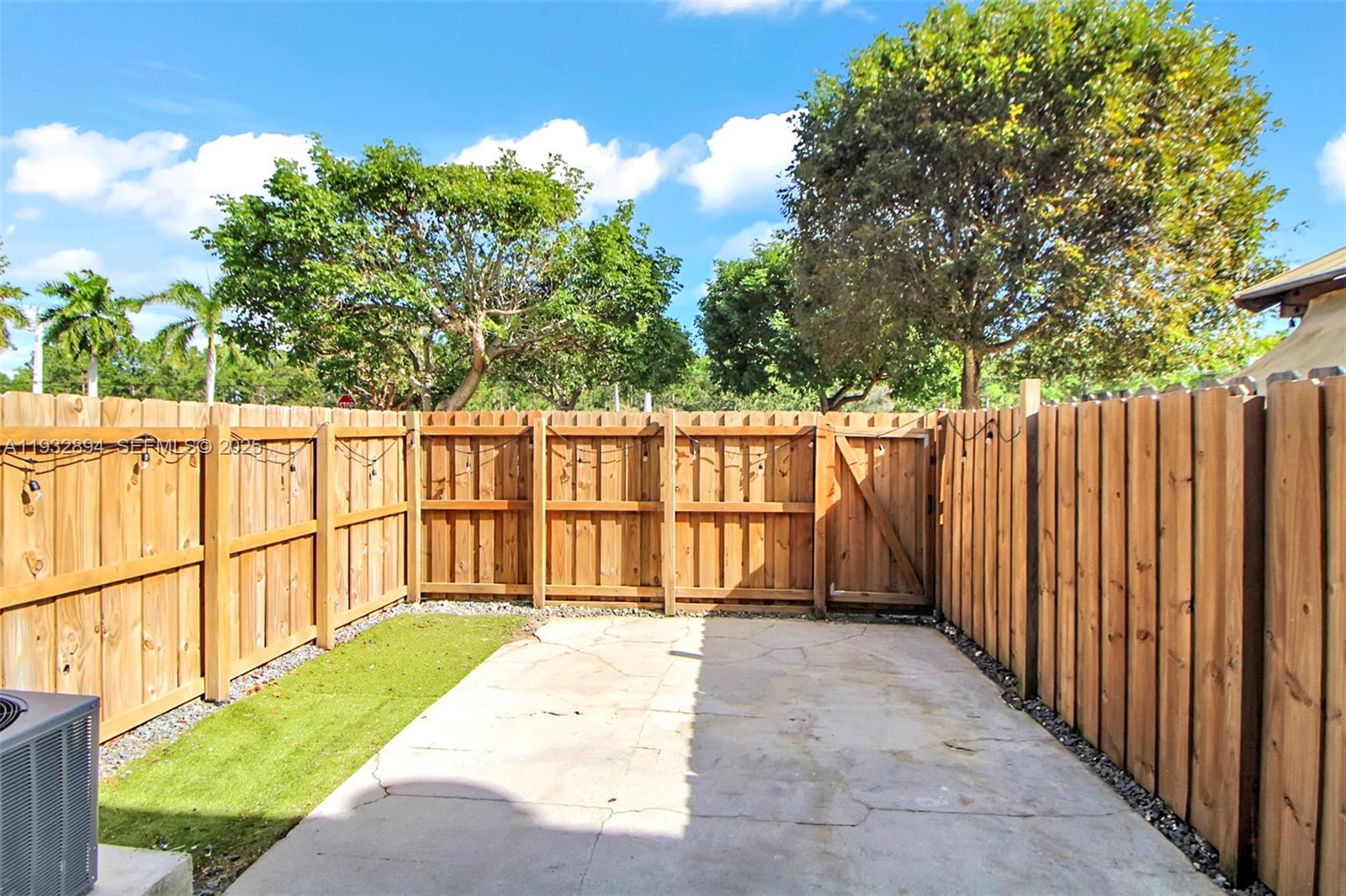 CAZADORES COVE - Residential Lease