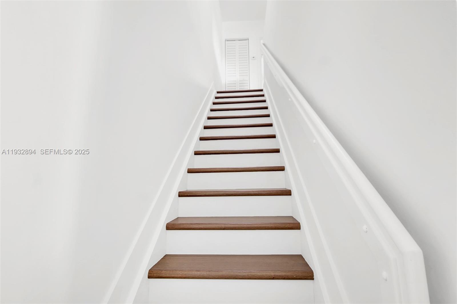 CAZADORES COVE - Residential Lease