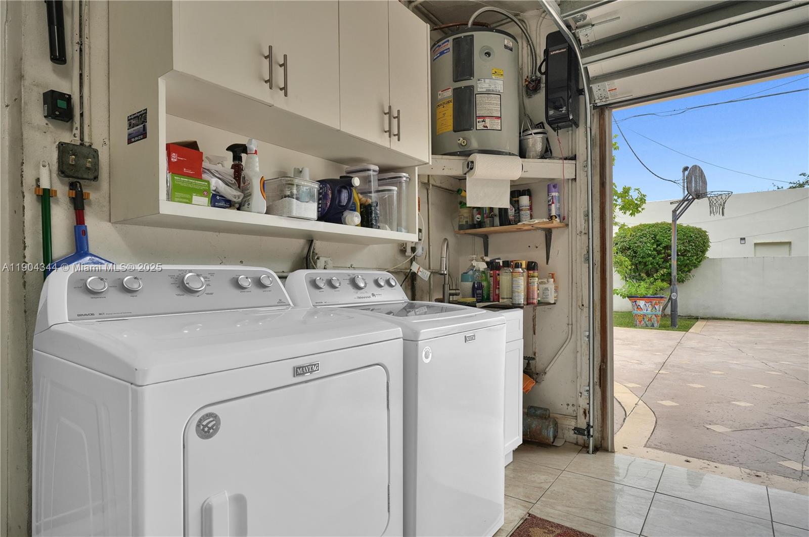 C GAB GRANADA SEC REV - Residential