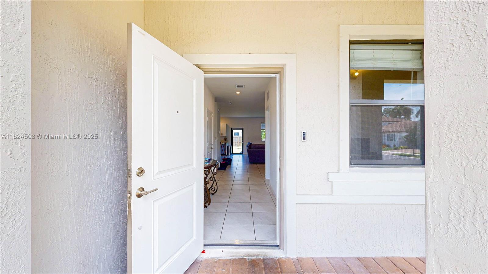 11964 SW 244th St, Homestead, FL, 33032/$630,000 4 11964 SW 244th St