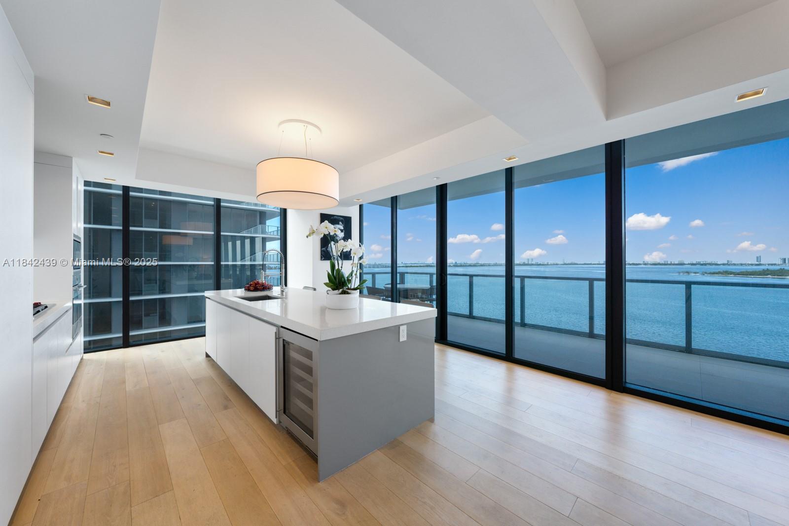 NANCY TERRACE - Residential