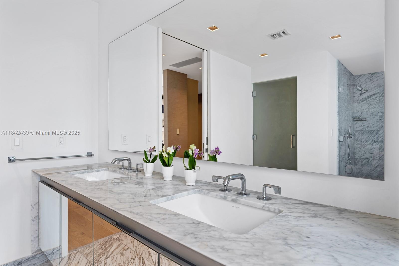 NANCY TERRACE - Residential