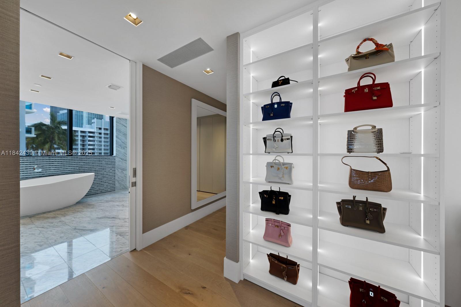 NANCY TERRACE - Residential