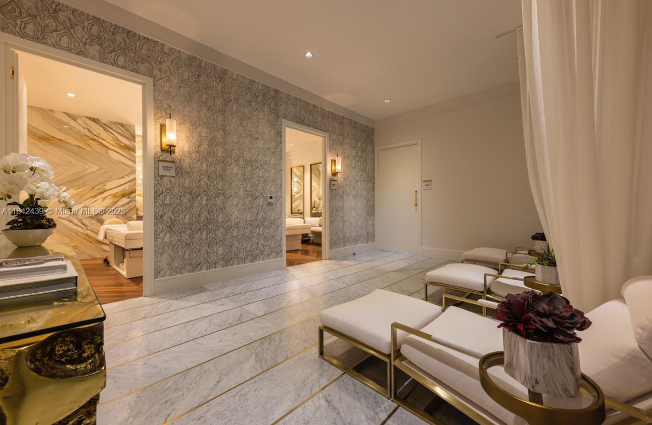 NANCY TERRACE - Residential