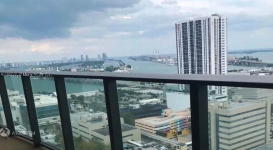 Panoramic city view 2 bedroom - 2 bathroom- split floor plan. Located in the heart of Miami. Full amenity building. 
Must see! Available September 1st, 2025. One parking space and additional valet  available. Pet friendly building.  walking distance to dining, shops and entertainment!