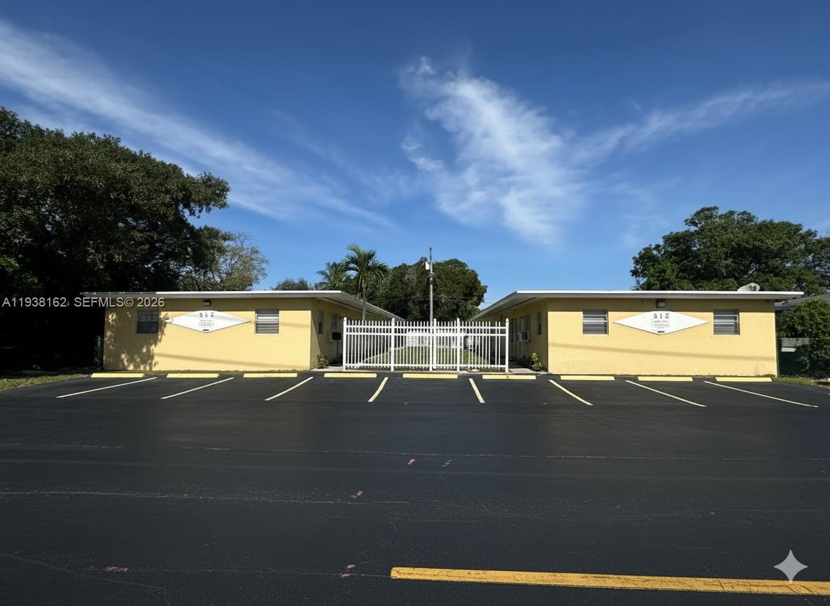 TUSKEGEE PARK - Residential Lease