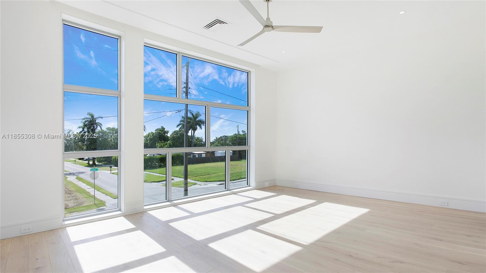 BROOKSIDE - Residential