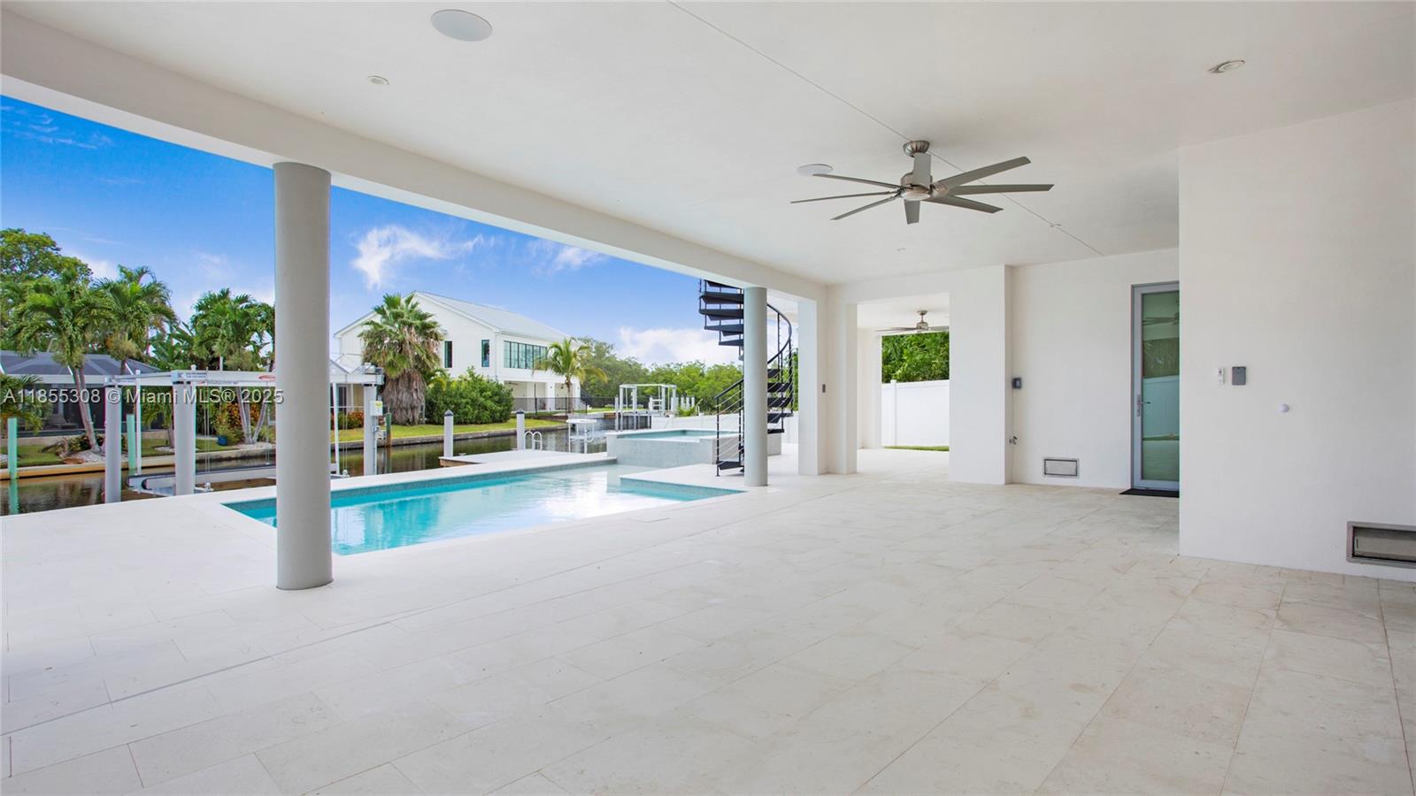 BROOKSIDE - Residential