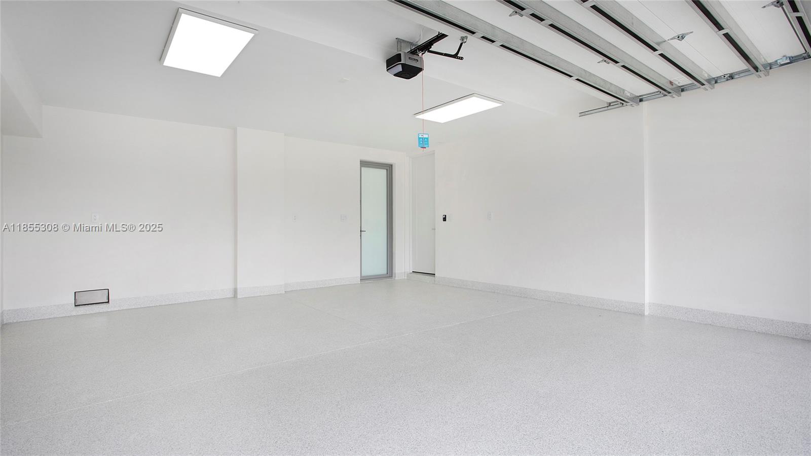 BROOKSIDE - Residential